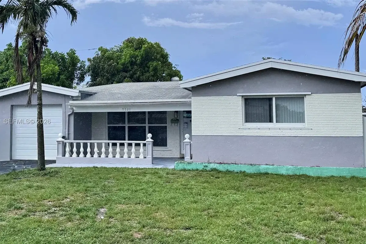 7721 Granada Blvd, Miramar: photo 1 of 19