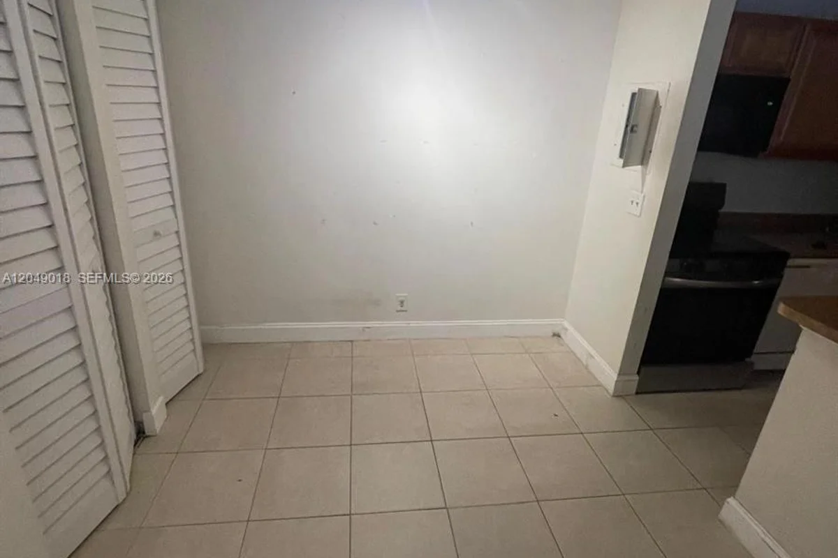 10773 Cleary Blvd #103, Plantation: photo 1 of 18