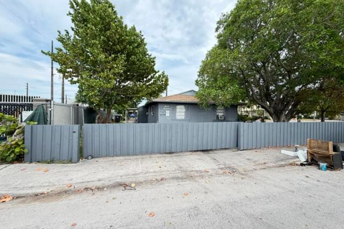 714 S H St, Lake Worth Beach: photo 1 of 76
