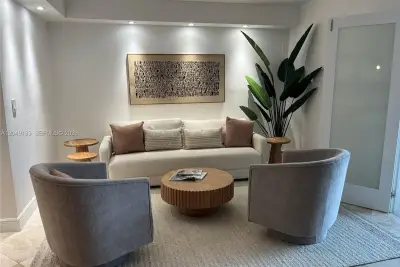 2301 Collins Ave #731, Miami Beach: photo 1 of 34