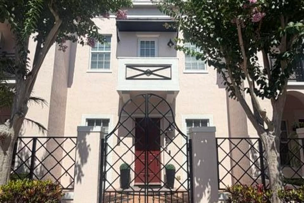 8288 NW 9th Ave, Boca Raton: photo 1 of 53