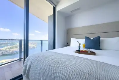 398 NE 5th St #4210, Miami: photo 1 of 29