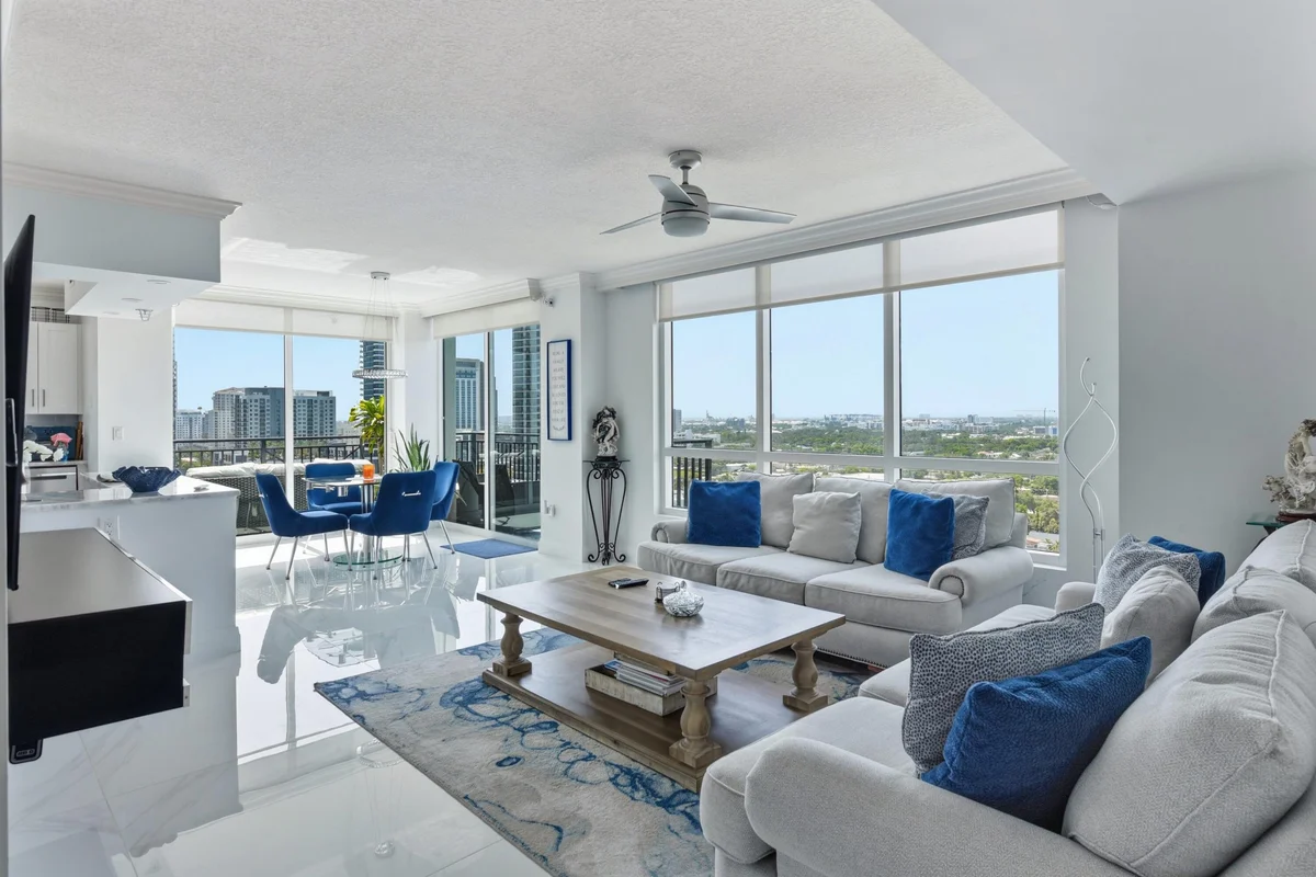 600 W Las Olas Blvd #1808s, Fort Lauderdale: photo 1 of 46