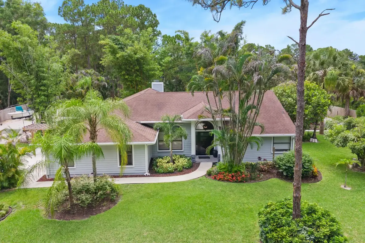 15833 118th Trl N, Jupiter: photo 1 of 33