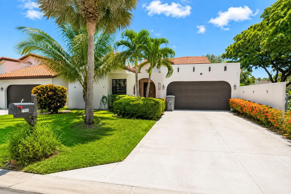 7678 Solimar Cir, Boca Raton: photo 1 of 33