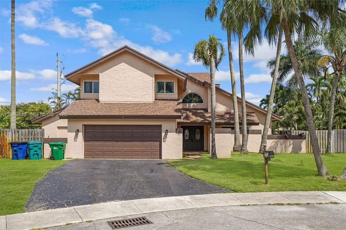 8650 SW 57th Ct, Cooper City: photo 1 of 10