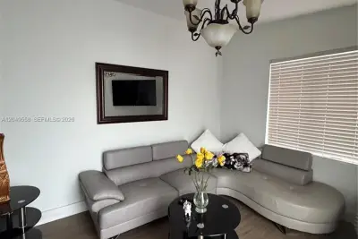 2642 Atlantic Ave, Opa-locka: photo 1 of 27