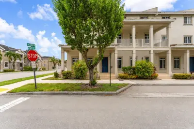 27021 SW 140th Path, Homestead: photo 1 of 39