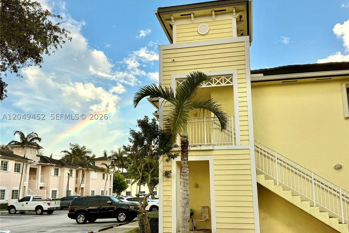 2728 NE 3rd Ct #206, Homestead: photo 1 of 21