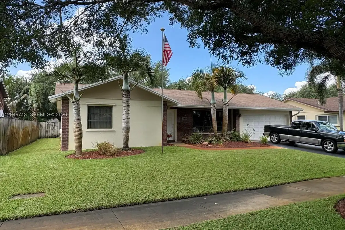 11866 SW 59th Ct, Cooper City: photo 1 of 13