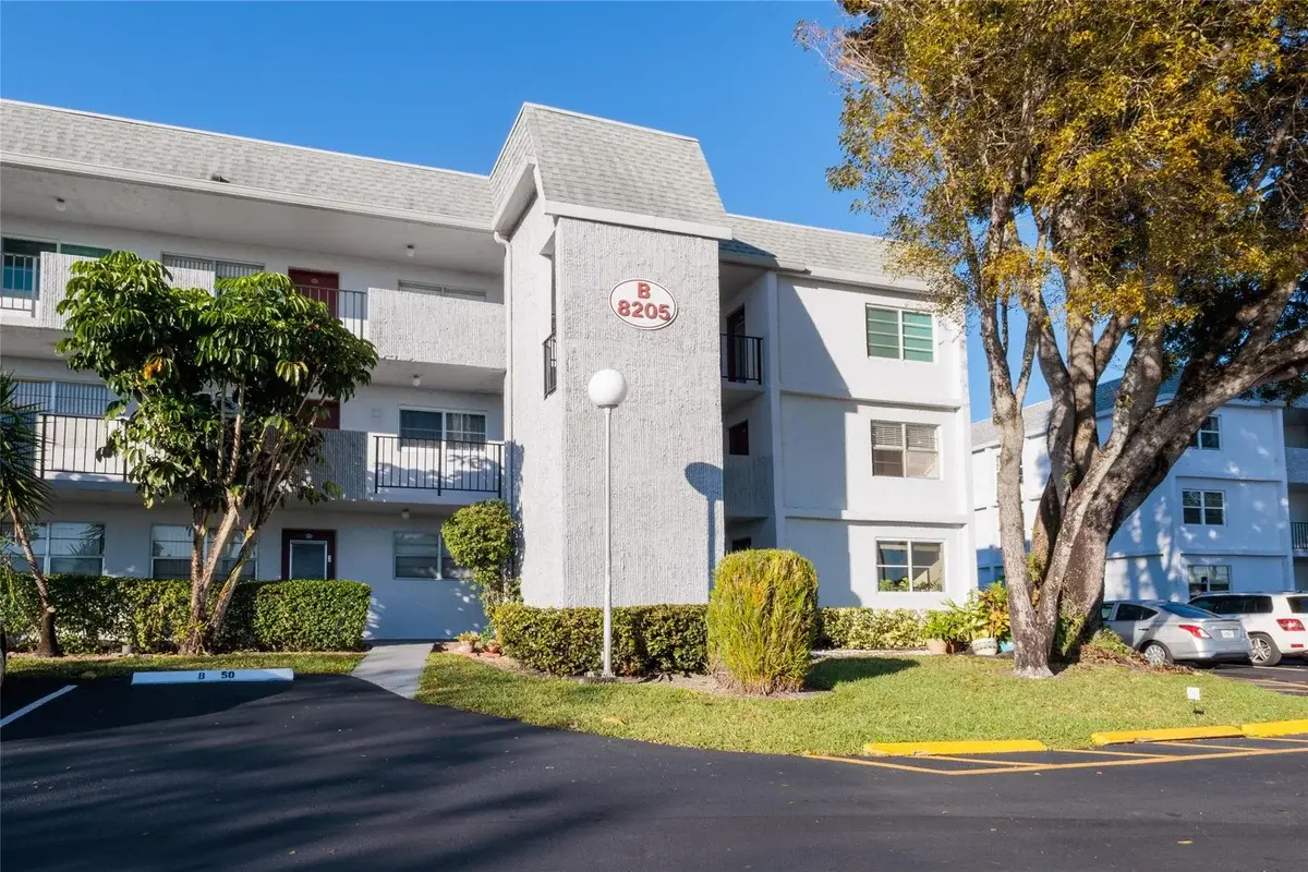 8205 NW 61st St #B218, Tamarac: photo 1 of 32