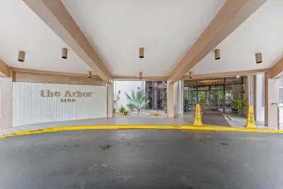 1400 Saint Charles Pl #616, Pembroke Pines: photo 1 of 27