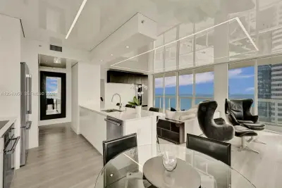 6365 Collins Ave #2407, Miami Beach: photo 1 of 28