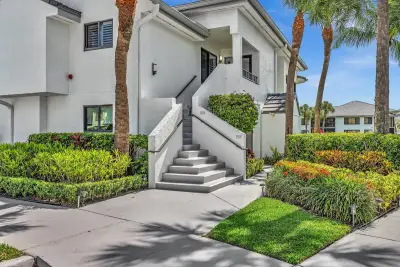 15791 Loch Maree Ln #5206, Delray Beach: photo 1 of 44
