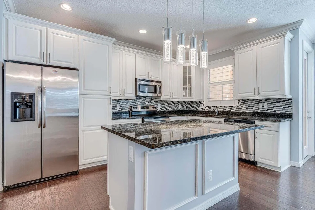 4628 Mediterranean Cir, Palm Beach Gardens: photo 1 of 21