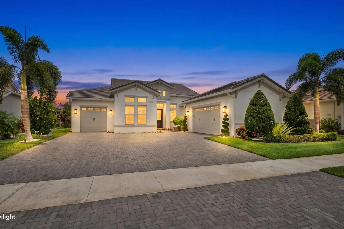4788 Estates Cir, Westlake: photo 1 of 101