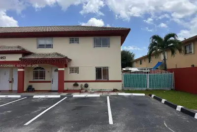 11053 W Okeechobee Rd #102, Hialeah Gardens: photo 1 of 25