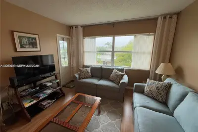 4441 NW 16th St #J308, Lauderhill: photo 1 of 17