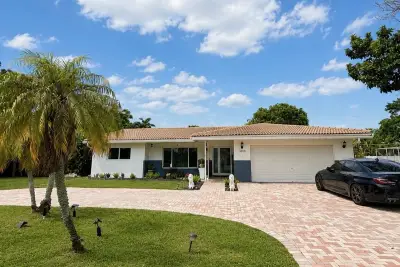 3608 NW 82nd Ave, Coral Springs: photo 1 of 17