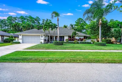 13659 Ishnala Cir, Wellington: photo 1 of 35