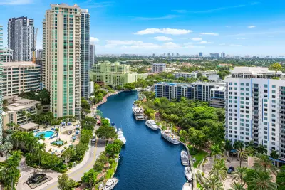 511 SE 5th Ave #2417, Fort Lauderdale: photo 1 of 33