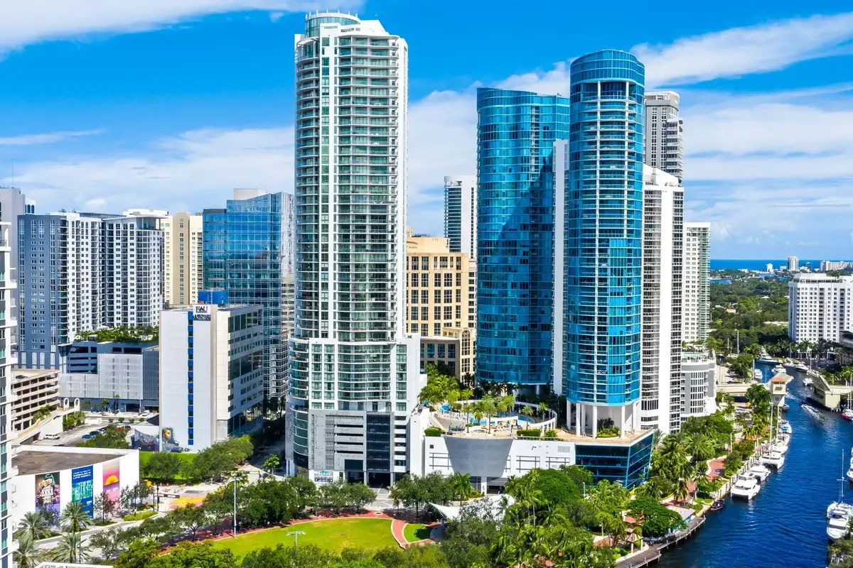 100 E Las Olas Blvd #3804, Fort Lauderdale: photo 1 of 57