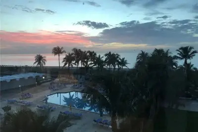 5055 Collins Ave #4C, Miami Beach: photo 1 of 21