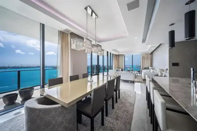 3131 NE 7th Ave #PH5001, Miami: photo 1 of 101