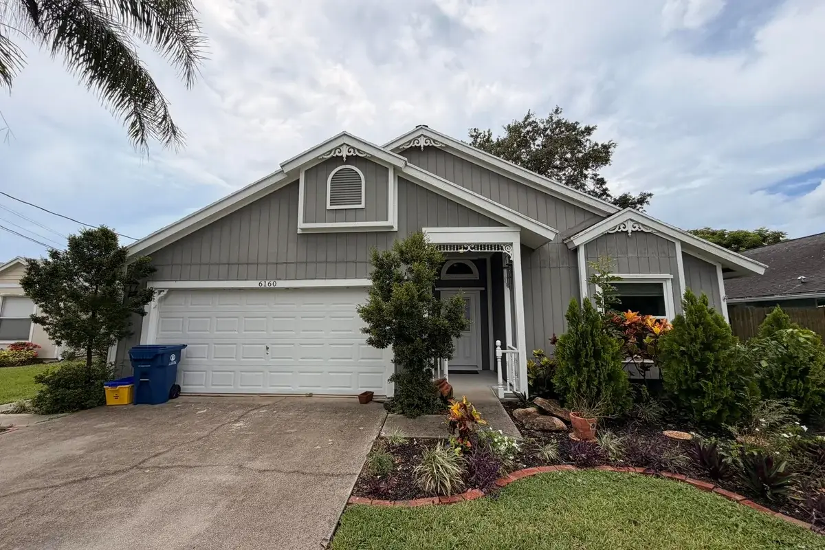 6160 Lucerne St, Jupiter: photo 1 of 35