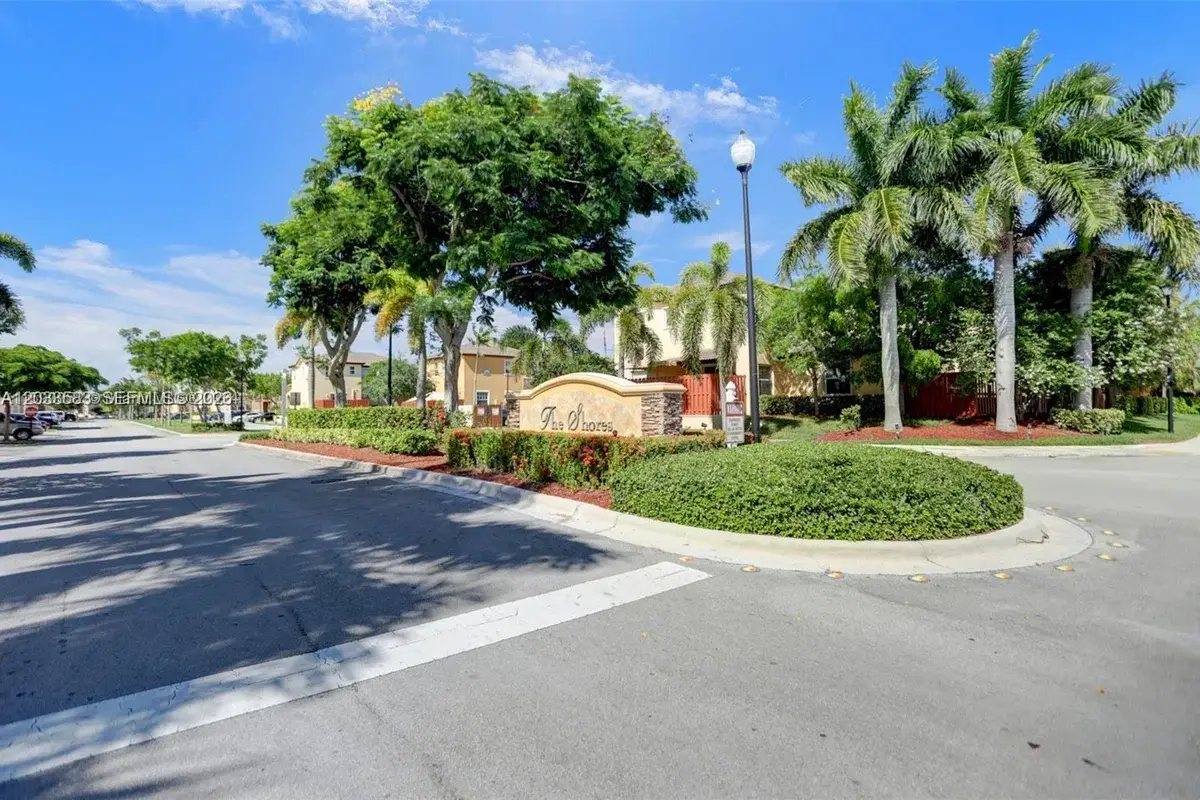 9303 SW 227th St #4-3, Cutler Bay: photo 1 of 38