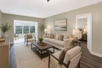 1030 Country Club Dr #405, Margate: photo 1 of 17