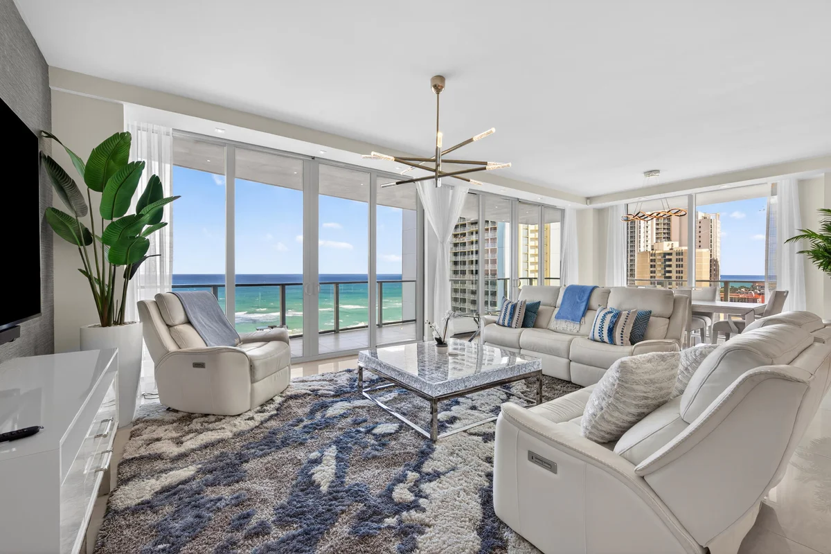 3100 N Ocean Dr #1805p, Riviera Beach: photo 1 of 32