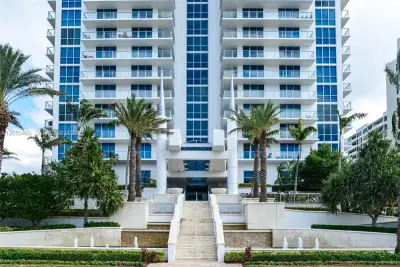 3101 S Ocean Dr #404, Hollywood: photo 1 of 43