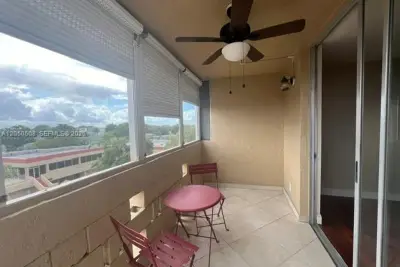 404 NW 68th Ave #505, Plantation: photo 1 of 9