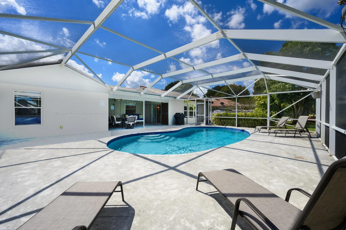 11577 Anhinga Dr, Wellington: photo 1 of 25