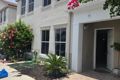 9187 Fontainebleau Blvd #419, Miami: photo 1 of 17