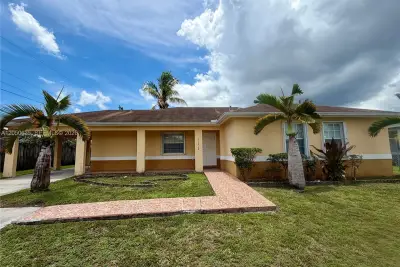 11310 Booker T Washington, Miami: photo 1 of 29
