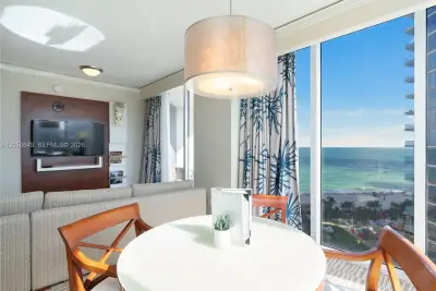 18001 Collins Ave #1814, Sunny Isles Beach: photo 1 of 35