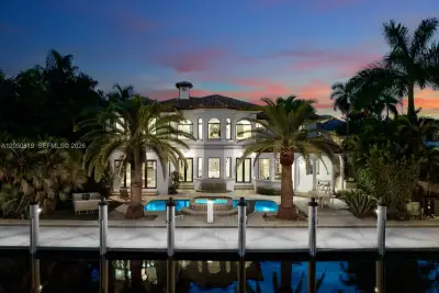168 Fiesta Way, Fort Lauderdale: photo 1 of 41