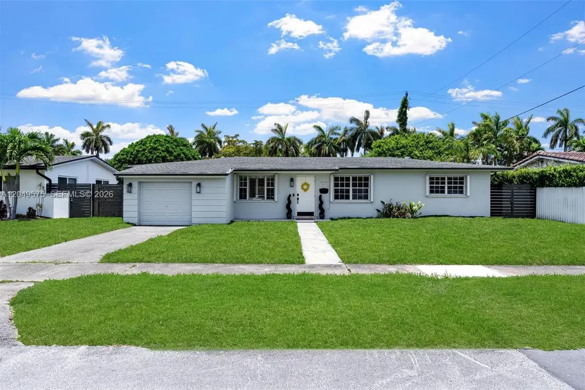 9075 SW 48th Ter, Miami: photo 1 of 35