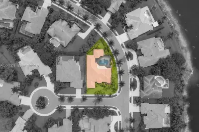 392 Coconut Cir, Weston: photo 1 of 76