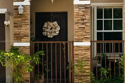8966 SW 224th Ter, Cutler Bay: photo 1 of 5