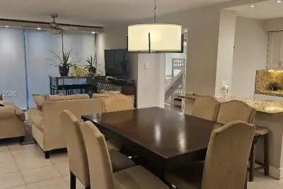18081 Biscayne Blvd #602, Aventura: photo 1 of 32