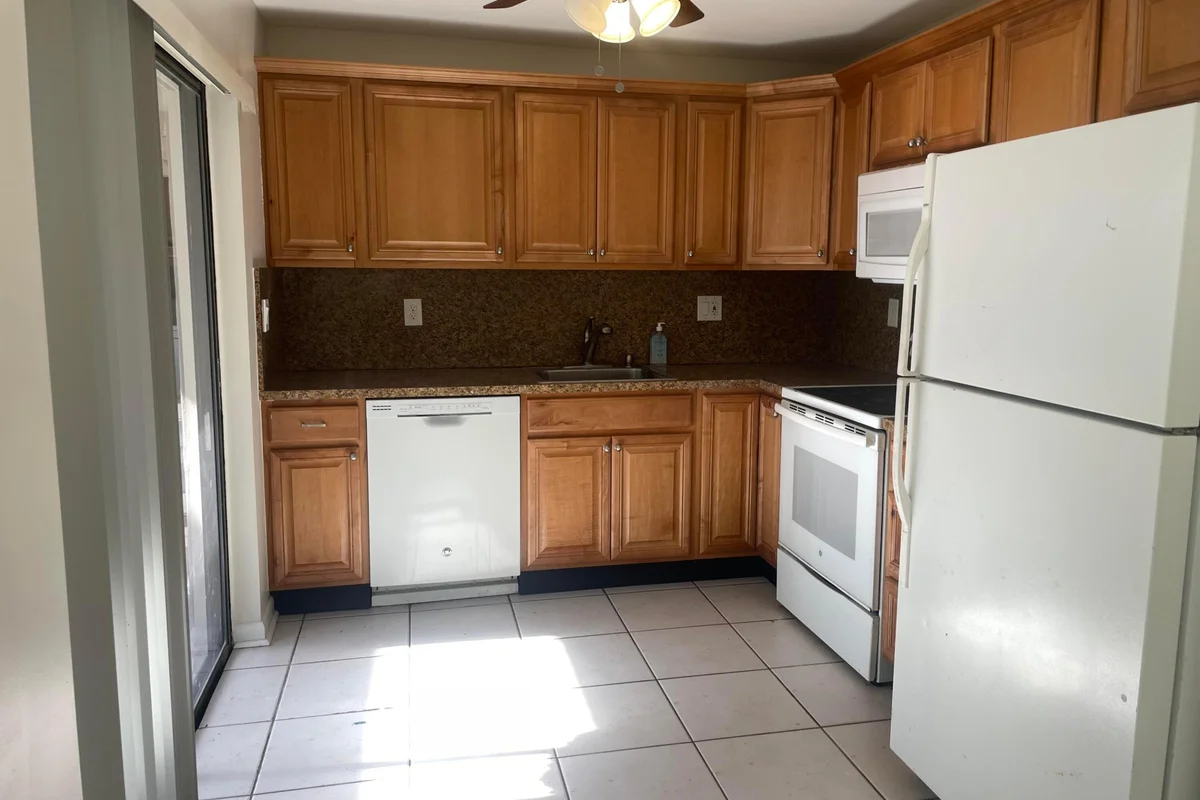 498 Piedmont K, Delray Beach: photo 1 of 15