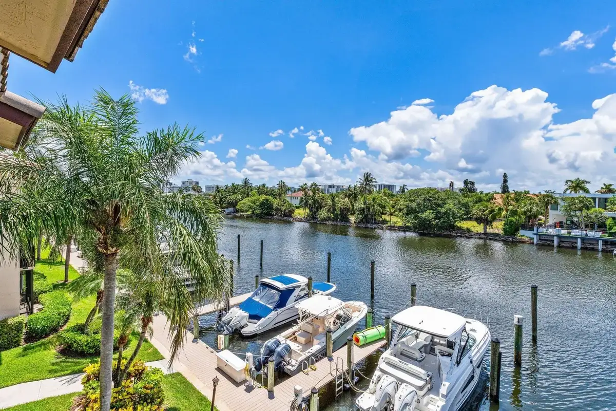 210 Captains Walk #711, Delray Beach: photo 1 of 44