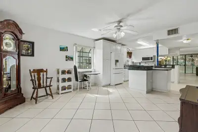 7515 NW 79th Ave #109, Tamarac: photo 1 of 33