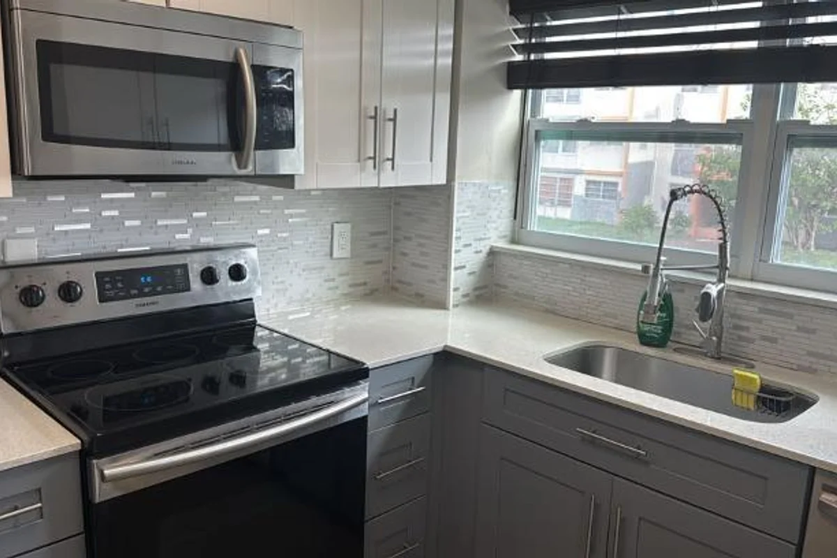 2251 NW 41st Ave #210, Lauderhill: photo 1 of 7