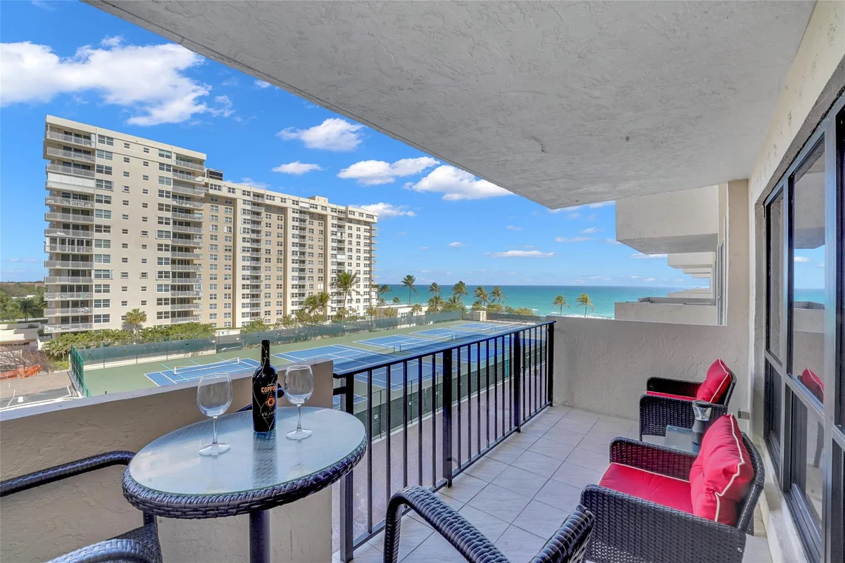 5100 N Ocean Blvd #602, Lauderdale-by-the-Sea: photo 1 of 28