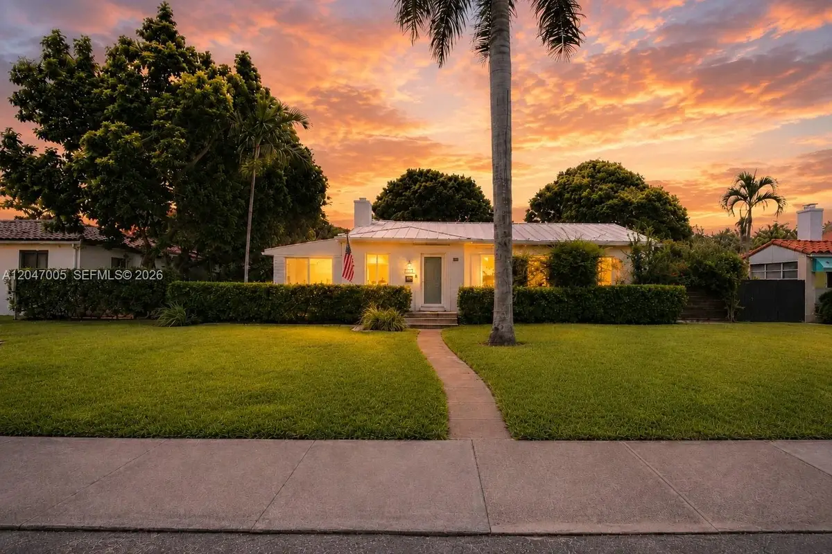 41 NW 109th St, Miami Shores: photo 1 of 46