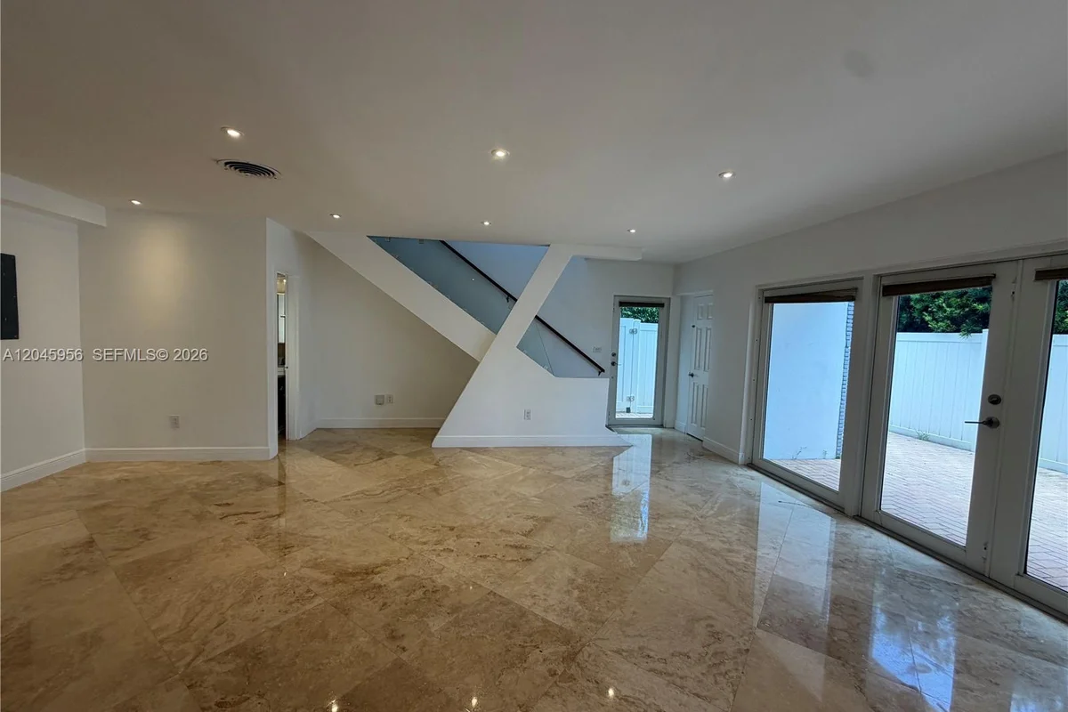 7312 Gary Ave, Miami Beach: photo 1 of 66